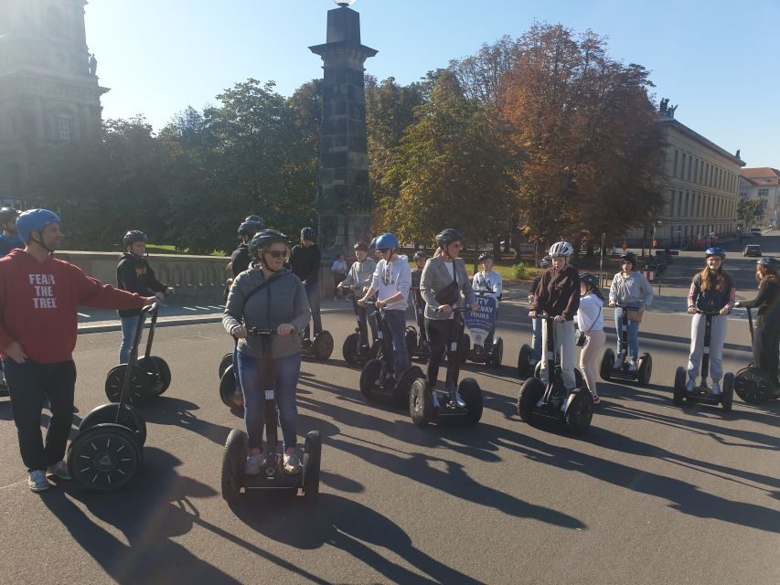 3-H Munich: City Highlights Guided Segway Tour - Siegestor and the Königsplatz area: a historical city pulse