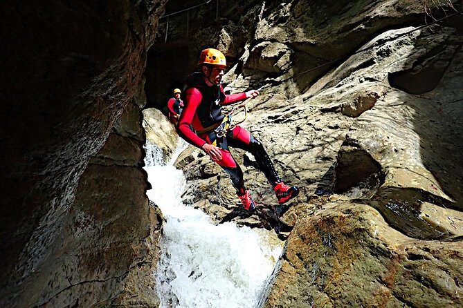 Canyoning Starzlachklamm - Safety and Guide Skills: Why “Led by a Pro” Changes Everything