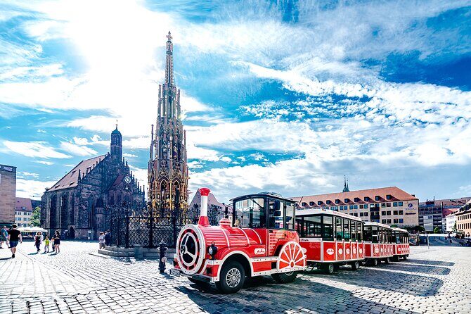 City tour through Nuremberg with the little train - Christmas tour - Entering the Old Town Loop From Hallplatz (and Why Timing Matters)