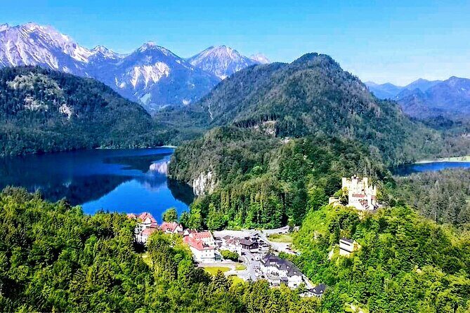 EXCLUSIVE 3 Royal Castle SKIP-THE LINE Tour of Neuschwanstein + Linderhof + Hohenschwangau from Munich - Marienbrücke viewpoint and Pöllat waterfall: where the timing turns into better photos