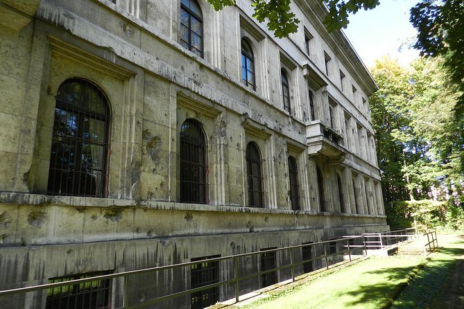 Inside the Third Reich (Private Tour) - Curt Milburn and the iPad-driven story behind the buildings