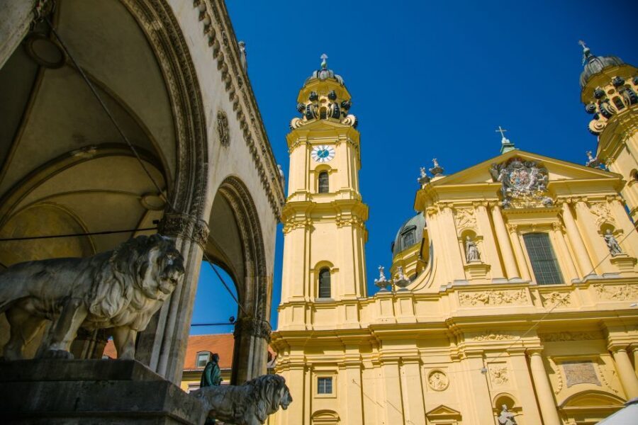 Munich: Bike Tour with Beer Garden Break - Bikes, Pace, and Real-World Comfort