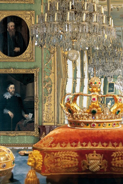 Munich: Classical Concert at the Residenz Palace - The chapel reality: cold in winter, cool enough in summer