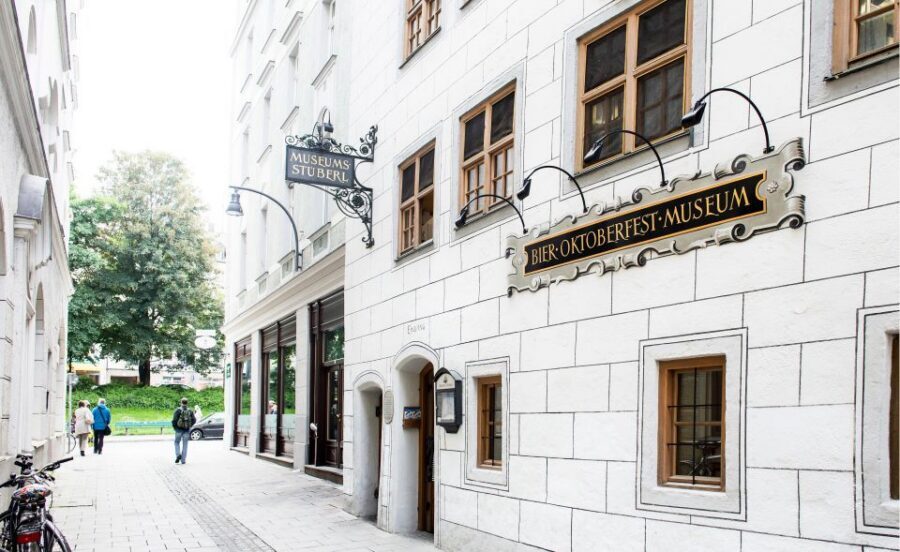 Munich: Guided Food Walking Tour with Beer Tasting - Who should book this tour (and who might not)