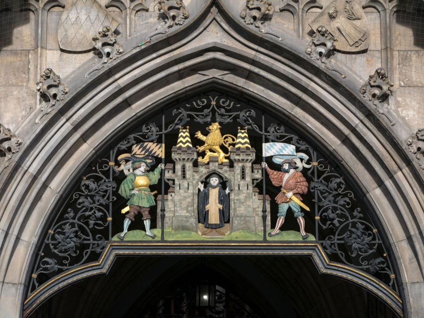 Munich: Guided Tour of the historic Town Hall on Marienplatz - Why the New Town Hall Tour Feels Better Than Just Looking at Marienplatz