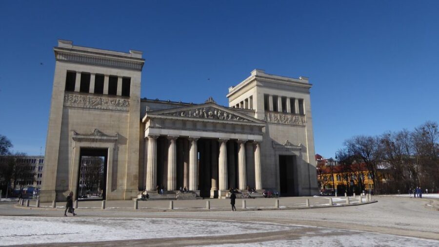 Munich: Historical Walking Tour Maxvorstadt with GEO Epoche - The Italian flair and bohemian side you might miss on your own