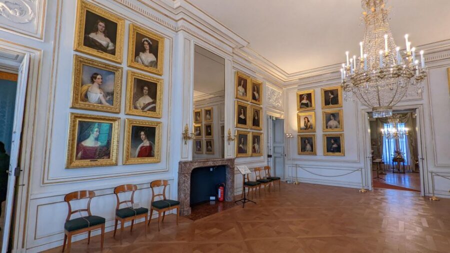 Munich: Nymphenburg Palace with official Guide - Elector and Electress rooms, galleries, and the Queen’s apartment route
