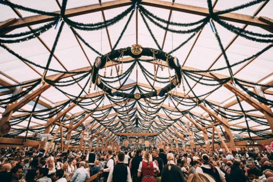 Munich: Oktoberfest Big Beer Tent Evening including table reservation - From Gotheplatz to the Wiesn: Getting There Without Losing Time