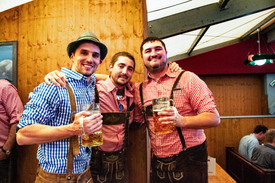 Munich: Oktoberfest Tour with Tent Reservation, Food & Beer - Key Things I’d Not Miss