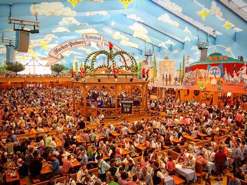Munich: Oktoberfest Tour with Tent Reservation, Food & Beer - What each stage feels like (and where it might frustrate you)