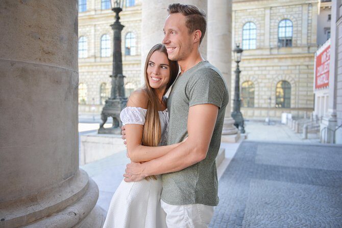 Munich Private Photo Session with Award-Winning Pro - Schloss Nymphenburg, Friedensengel, and Christmas markets in season