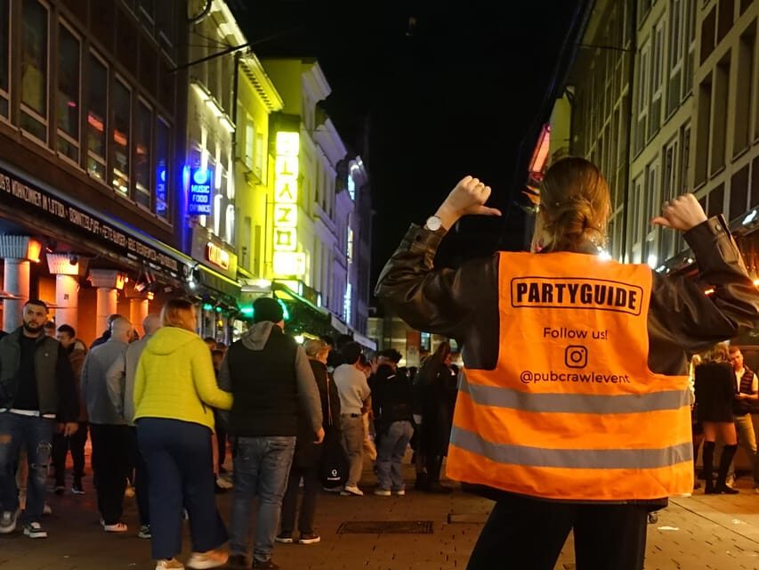 Munich: Private pub crawl with insider-guide & free shots - The shots: warm-up, per bar, between bars, and why that matters