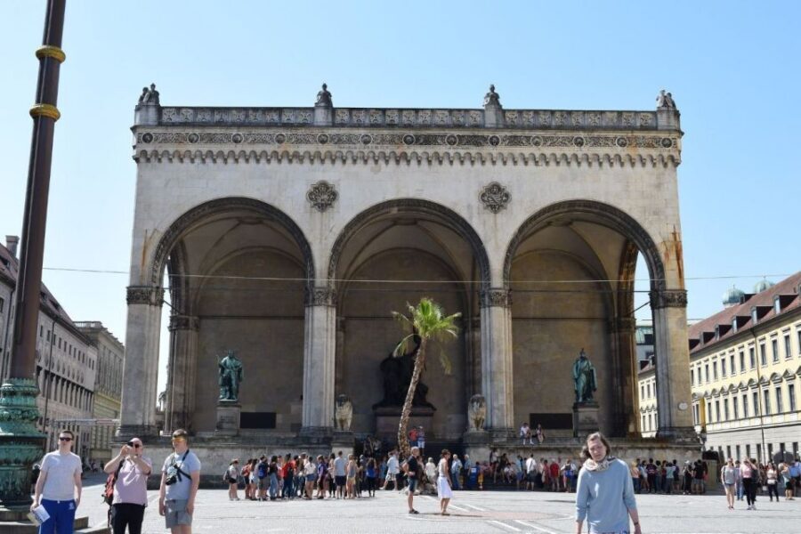 Munich: Private Walking Tour of the Historical City Center - Odeonsplatz and the Beer-Hall Putsch: where the power grab started