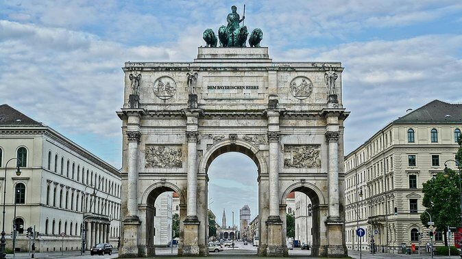 Munich Private Walking Tour With A Professional Guide - Why a private walk works so well in Munich’s center