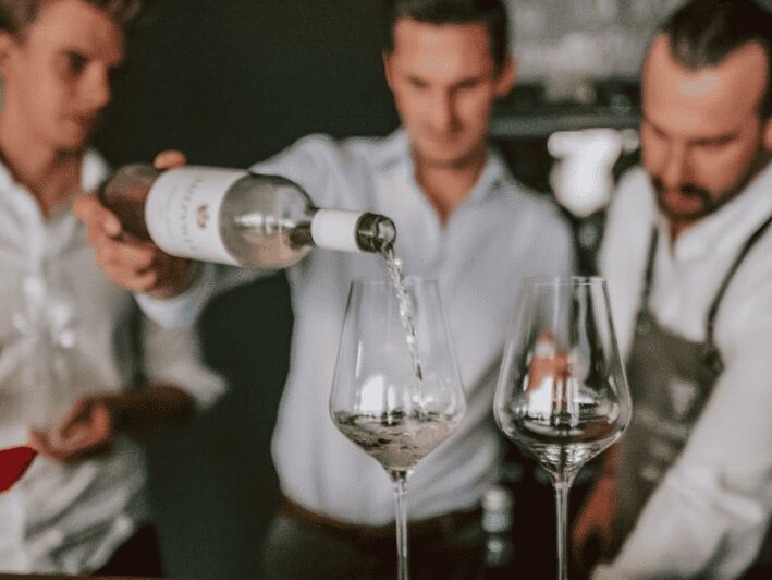 Munich: Romantic Wine Experience for Two at Viktualienmarkt - Should You Book It?