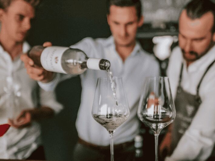 Munich: Romantic Wine Experience for Two at Viktualienmarkt - Price and Value: What $82 Really Buys for Two