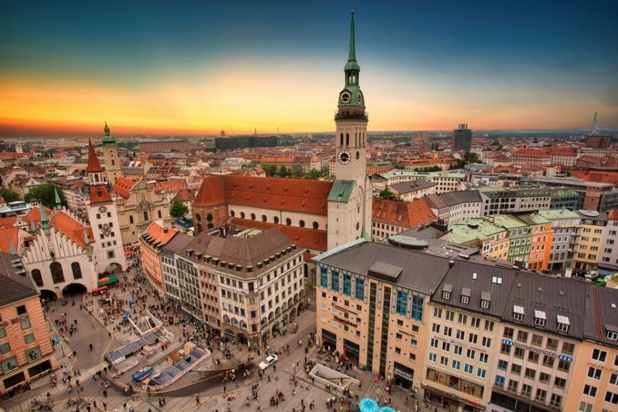 Munich: Running tour with insider tip guarantee - Weather, Minimum Numbers, and Other Real-World Factors