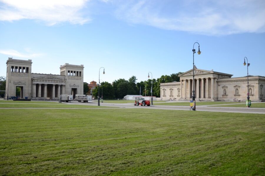 Munich: Third Reich Guided City Walking Tour - Haus der Kunst: Nazi Propaganda Architecture and the War on Art