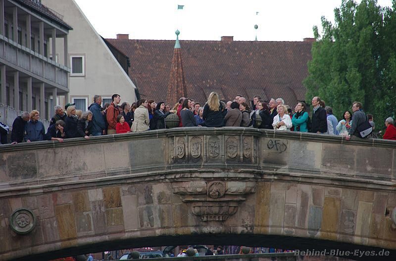 Nuremberg: 1.5-Hour Medieval Tour - Starting at Hauptmarkt and Schöner Brunnen: get your bearings quickly