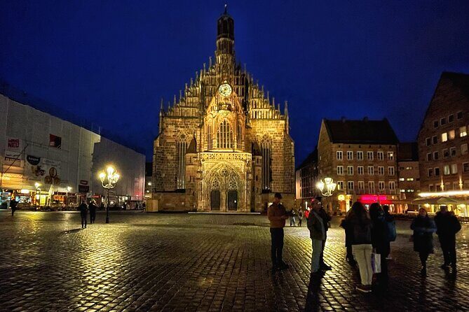 Nuremberg Ghosts and Gallows Evening Walking Tour in English - Kaiserburg after dark: the steep climb and the castle vibe