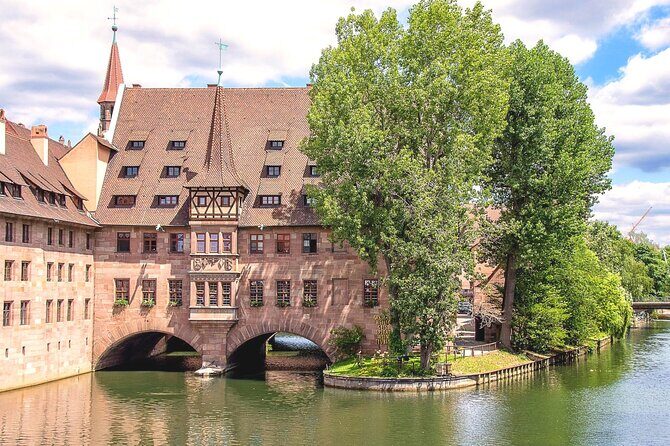 Nuremberg Scavenger Hunt and Sights Self-Guided Tour - Best for who: groups, families, and first-time city explorers