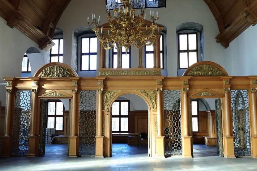 Nuremberg: The Old Town Hall - Centre of Power - IN GERMAN - Medieval Dungeons and the Lochgefängnisse Look-In