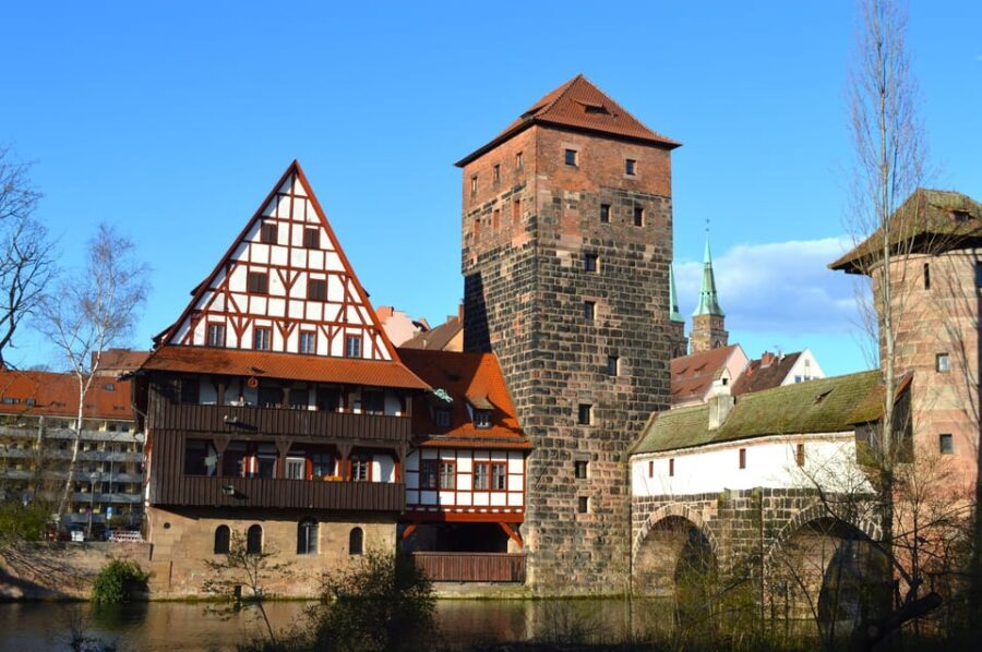Nürnberg: Mörder, Fälscher, Messerstecher - Fleischbrücke: corporal punishment and the medieval idea of discipline