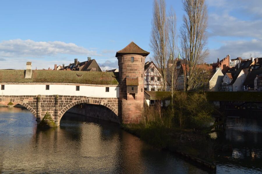 Nürnberg: Mörder, Fälscher, Messerstecher - Findelgasse and Peter Henlein: a famous watchmaker’s story