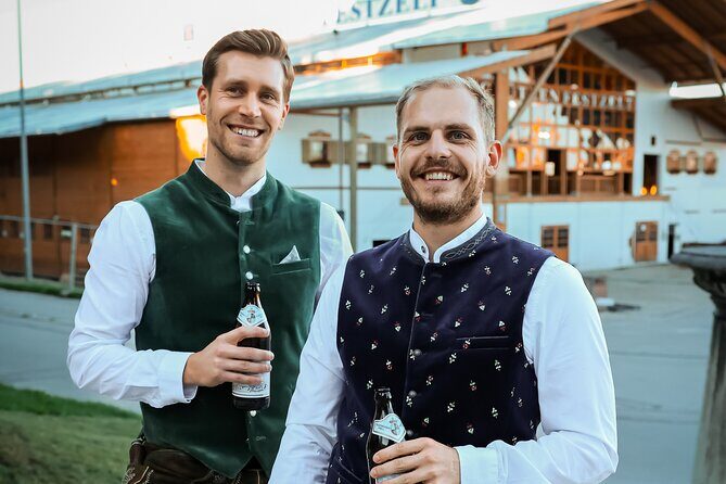 Oktoberfest Experience in Munich: Fun, Food, Beer & Seats - Walking the Wiesn: from beer-tent landmarks to the big wheels