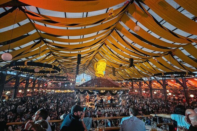 Oktoberfest Experience in Munich: Fun, Food, Beer & Seats - What about timing and pacing during a huge festival?