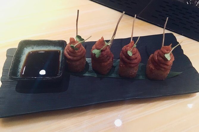 Premium Private Foodie Experience with Local - all tastings included - Stop 2: Marienplatz pause—short stop, useful context