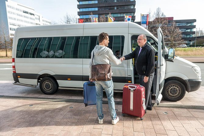 Private arrival transfer Munich Airport to Munich Hotels - Luggage rules that keep the transfer fair