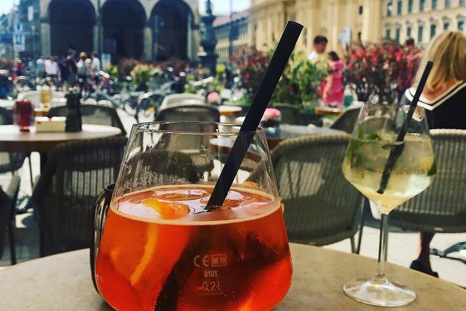 PRIVATE - Best Munich Cocktail Tour - all inclusive - Your Guide Matters: How Victoria and Katrina Keep It Personal