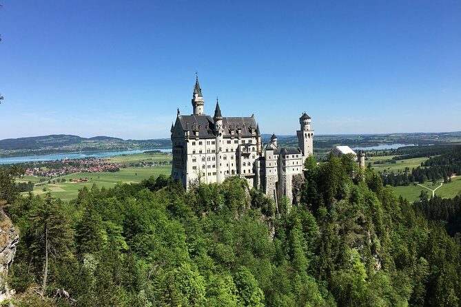 Private Castle Tour from Munich: Neuschwanstein, Hohenschwangau, and Linderhof - Private Munich-to-castles comfort: how you avoid the common headaches