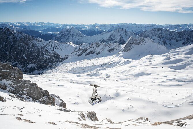 Private: Mount ZUGSPITZE & SNOW Much More - Deluxe Tour from Munich - Eibsee: lake views with a few good ways to do it