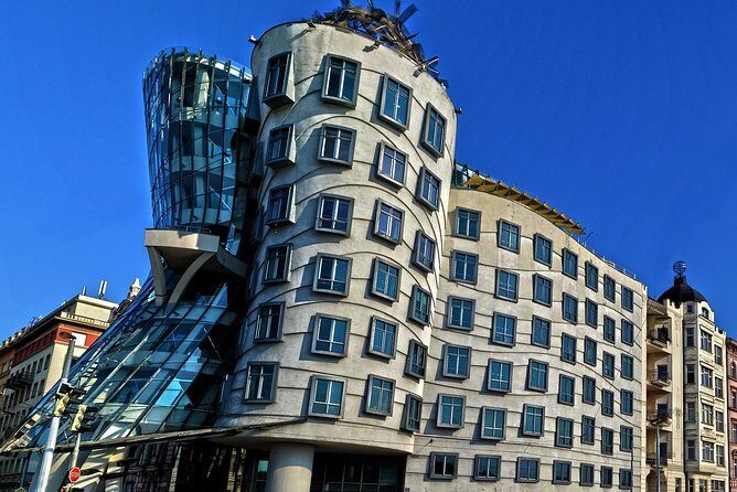 Private Scenic Transfer from Munich to Prague with 4h of Sightseeing - Drivers Make or Break the Day