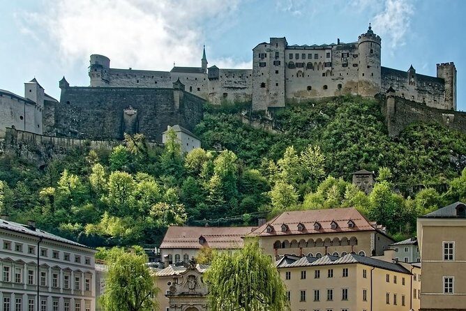 Private Transfer from Munich to Salzburg with 2 hours for sightseeing - The Smooth Stuff, and the Things to Watch