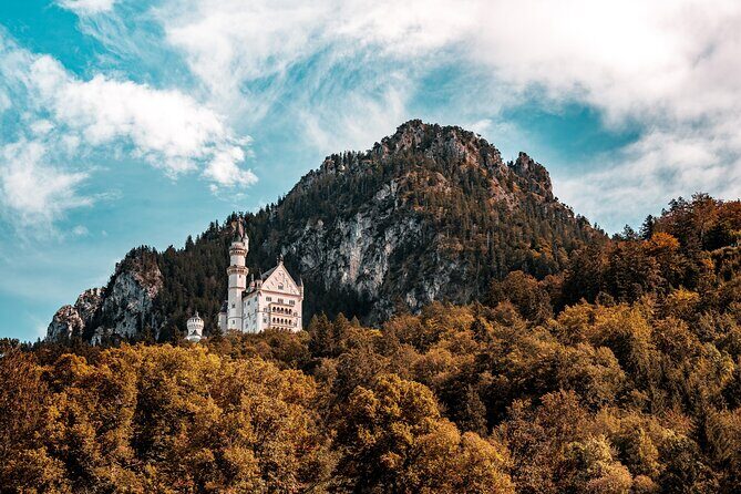 Private Van Tour to Royal Castle of Neuschwanstein from Munich - Neuschwanstein: Guided Inside Visit, Bridge Views, and a Better Rhythm