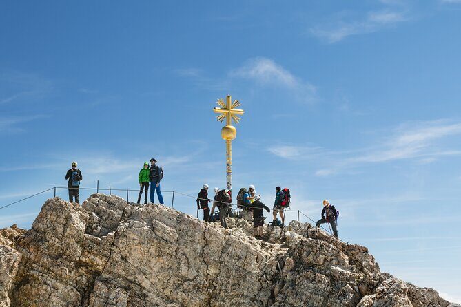 Private Zugspitze & Neuschwanstein Castle, Skip The Line & Lunch - Taking It All In With Sepp: Why the Guide Matters