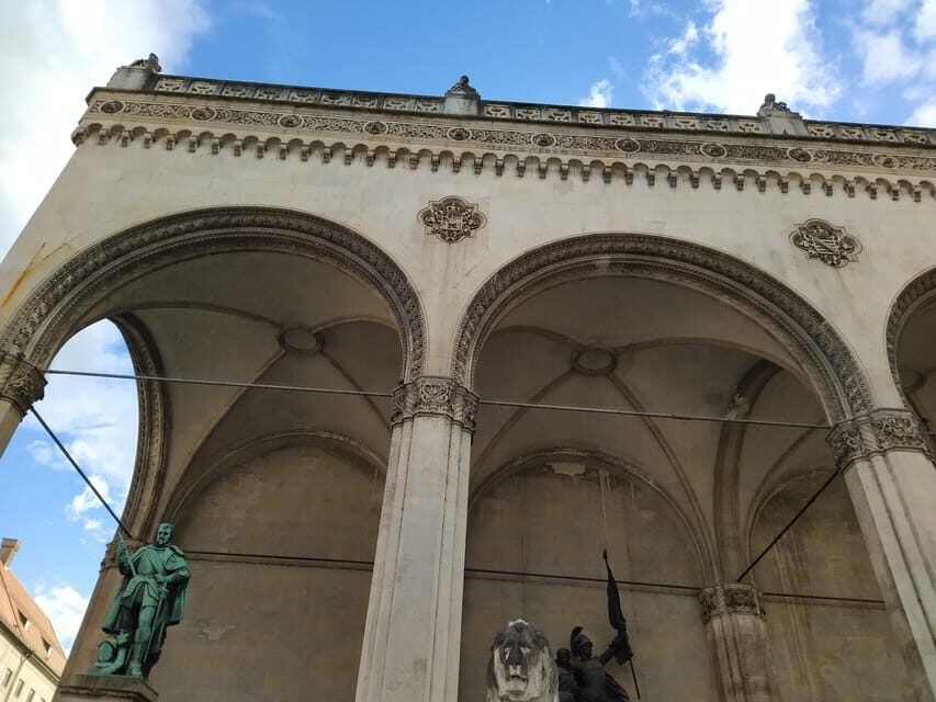 Residence of Munich private tour with skip the line ticket - Cuvellier Theater and the extended option: check what’s truly included