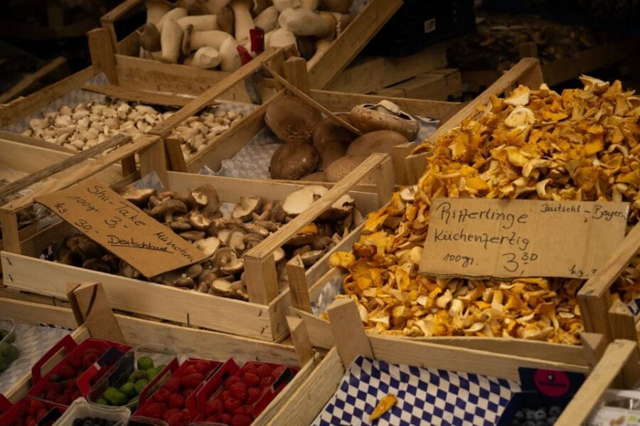 Short & sweet: Tasting the Viktualienmarkt - Small risks: when a stall is closed