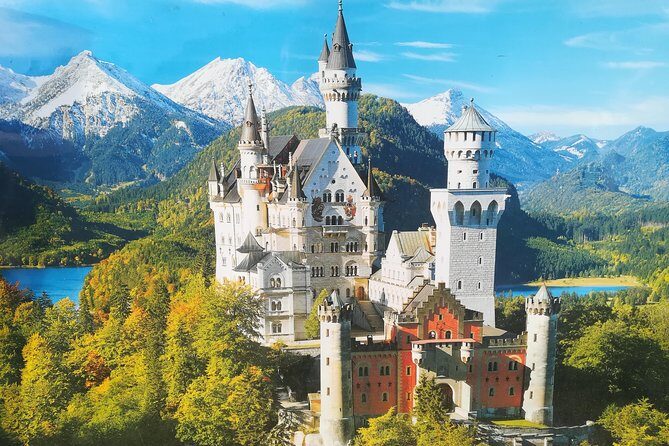 Skip-the-Line Neuschwanstein Castle Tour from Munich - Food, drinks, and the real life of castle touring