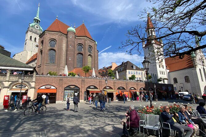 Ten Munich Old town Sights in a Private Express Walking Tour - Where the tour starts and how to use that to your advantage