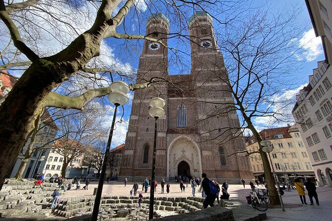 Ten Munich Old town Sights in a Private Express Walking Tour - Alter Hof and the Monkey Tower: Wittelsbach power in a quiet courtyard