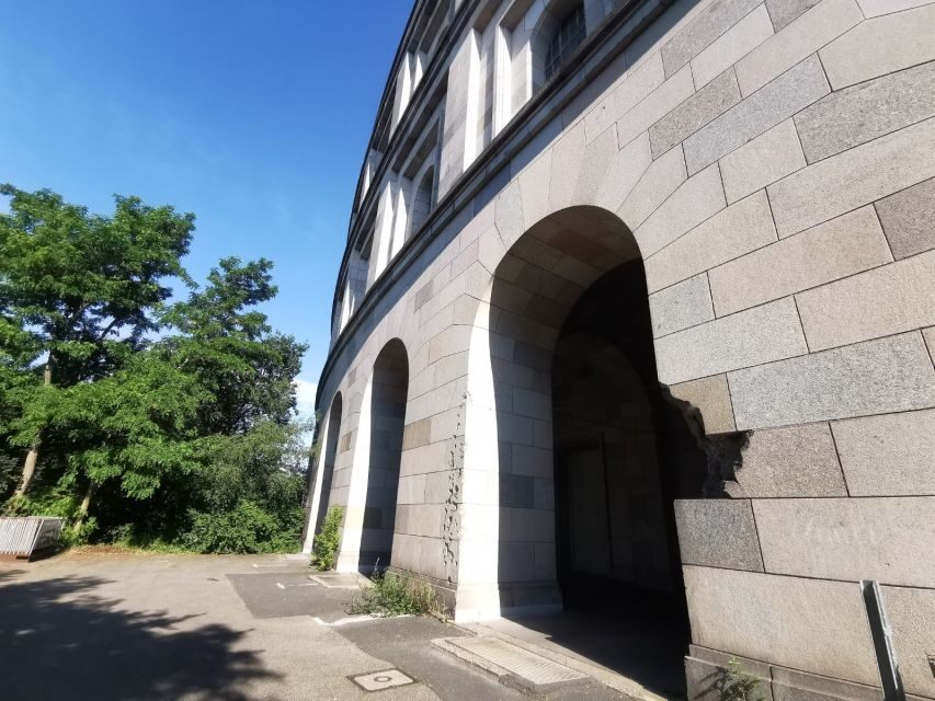 Tour en español al Campo Zeppelin - Zeppelinfeld (Zeppelin Field): the major historical site you walk on