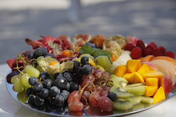Viktualienmarkt tasting tour - Starting Near Isartor and Ending at the Market Heart